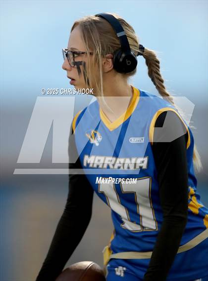 Thumbnail 3 in Hamilton vs. Marana (AIA 6A Semifinals) photogallery.