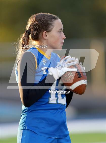 Thumbnail 2 in Hamilton vs. Marana (AIA 6A Semifinals) photogallery.