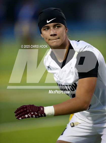 Thumbnail 2 in Hamilton vs. Marana (AIA 6A Semifinals) photogallery.