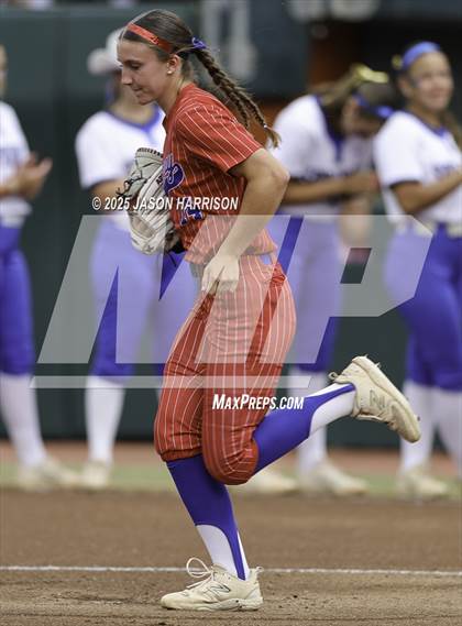Thumbnail 3 in Midway vs. Clear Springs (UIL Softball 6A D1 Final) photogallery.