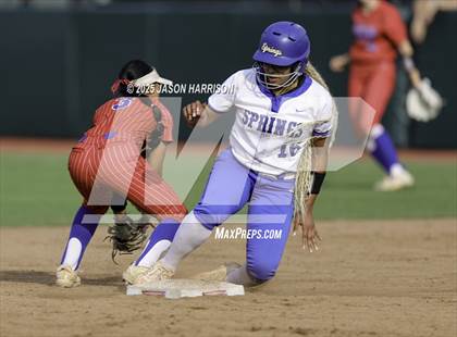 Thumbnail 3 in Midway vs. Clear Springs (UIL Softball 6A D1 Final) photogallery.