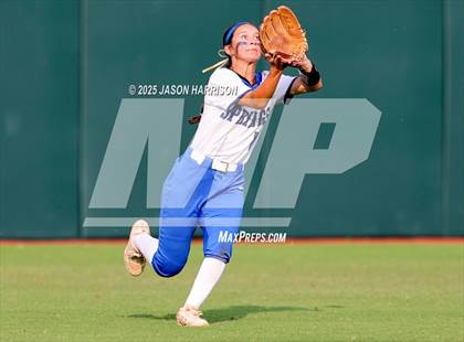 Thumbnail 2 in Midway vs. Clear Springs (UIL Softball 6A D1 Final) photogallery.