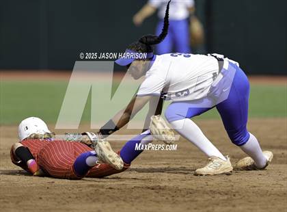 Thumbnail 1 in Midway vs. Clear Springs (UIL Softball 6A D1 Final) photogallery.