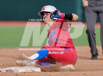 Thumbnail 3 in Midway vs. Clear Springs (UIL Softball 6A D1 Final) photogallery.