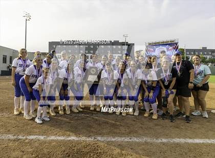 Thumbnail 2 in Midway vs. Clear Springs (UIL Softball 6A D1 Final) photogallery.