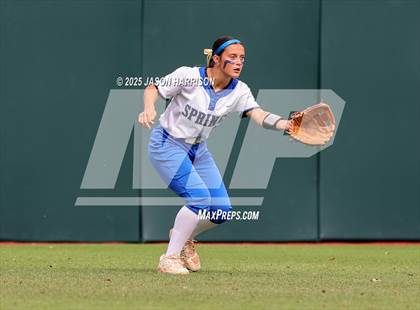 Thumbnail 2 in Midway vs. Clear Springs (UIL Softball 6A D1 Final) photogallery.