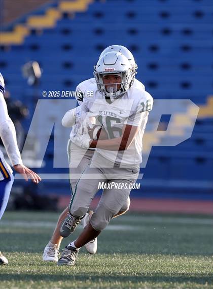 Thumbnail 3 in JV: De La Salle @ Grant photogallery.