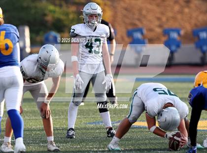 Thumbnail 1 in JV: De La Salle @ Grant photogallery.