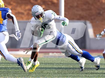 Thumbnail 3 in JV: De La Salle @ Grant photogallery.