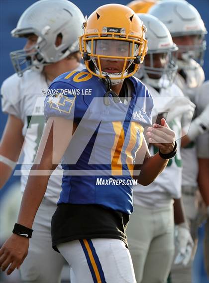 Thumbnail 2 in JV: De La Salle @ Grant photogallery.