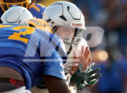 Thumbnail 2 in JV: De La Salle @ Grant photogallery.