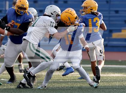Thumbnail 3 in JV: De La Salle @ Grant photogallery.