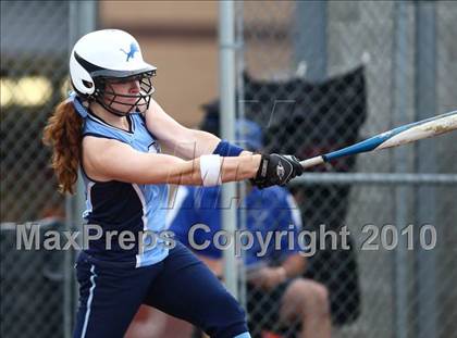 Thumbnail 3 in Hoosick Falls v. Gananda (NYSPHSAA Class C Semifinal) photogallery.