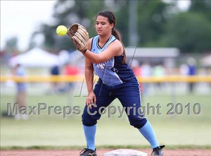 Thumbnail 2 in Hoosick Falls v. Gananda (NYSPHSAA Class C Semifinal) photogallery.