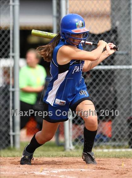 Thumbnail 1 in Hoosick Falls v. Gananda (NYSPHSAA Class C Semifinal) photogallery.