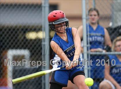 Thumbnail 2 in Hoosick Falls v. Gananda (NYSPHSAA Class C Semifinal) photogallery.