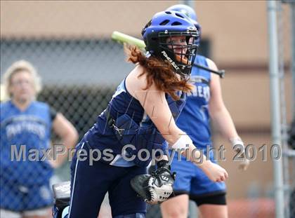 Thumbnail 3 in Hoosick Falls v. Gananda (NYSPHSAA Class C Semifinal) photogallery.