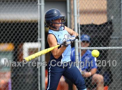 Thumbnail 2 in Hoosick Falls v. Gananda (NYSPHSAA Class C Semifinal) photogallery.