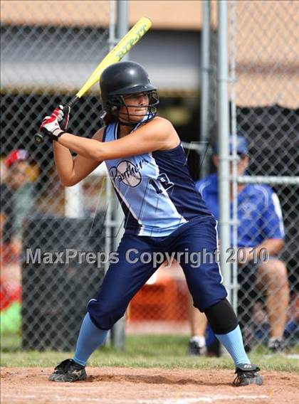 Thumbnail 3 in Hoosick Falls v. Gananda (NYSPHSAA Class C Semifinal) photogallery.