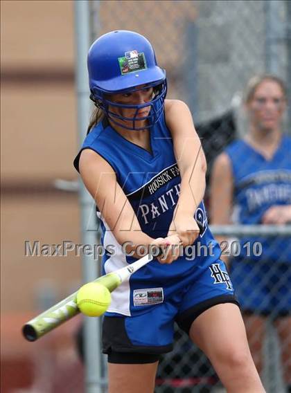 Thumbnail 3 in Hoosick Falls v. Gananda (NYSPHSAA Class C Semifinal) photogallery.