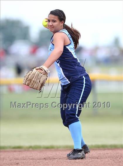 Thumbnail 3 in Hoosick Falls v. Gananda (NYSPHSAA Class C Semifinal) photogallery.