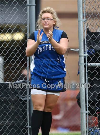 Thumbnail 3 in Hoosick Falls v. Gananda (NYSPHSAA Class C Semifinal) photogallery.