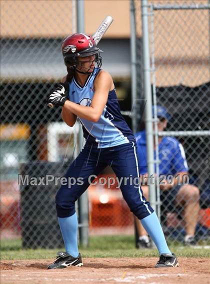 Thumbnail 1 in Hoosick Falls v. Gananda (NYSPHSAA Class C Semifinal) photogallery.