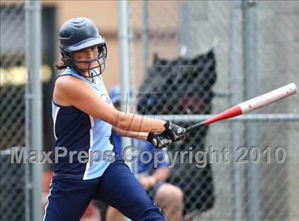 Thumbnail 3 in Hoosick Falls v. Gananda (NYSPHSAA Class C Semifinal) photogallery.