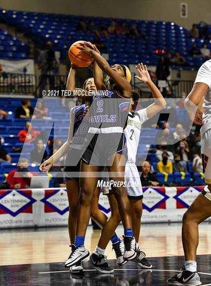 Thumbnail 1 in Jonesboro vs. West Memphis (AAA 5A Final) photogallery.