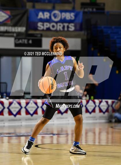 Thumbnail 3 in Jonesboro vs. West Memphis (AAA 5A Final) photogallery.