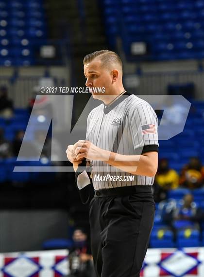 Thumbnail 1 in Jonesboro vs. West Memphis (AAA 5A Final) photogallery.