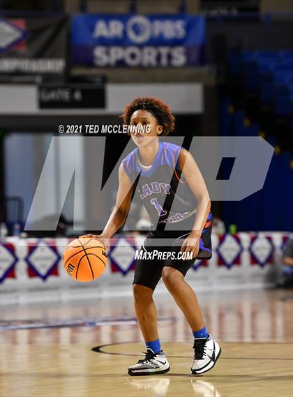 Thumbnail 1 in Jonesboro vs. West Memphis (AAA 5A Final) photogallery.