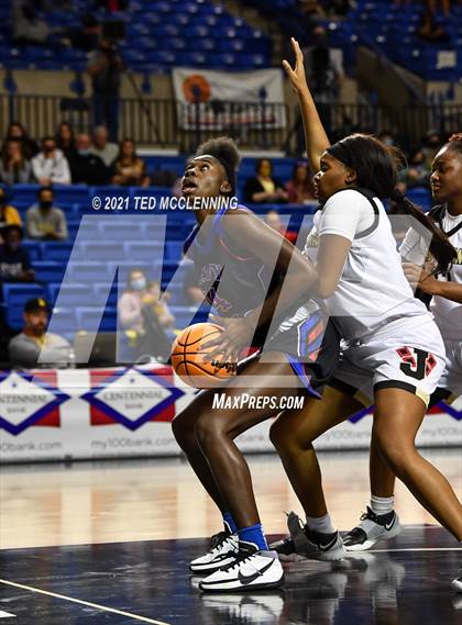 Thumbnail 1 in Jonesboro vs. West Memphis (AAA 5A Final) photogallery.