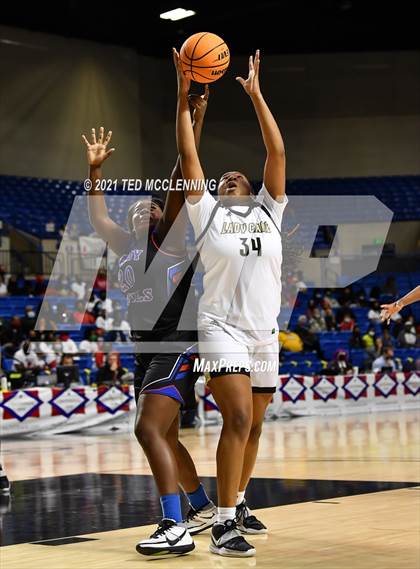Thumbnail 2 in Jonesboro vs. West Memphis (AAA 5A Final) photogallery.