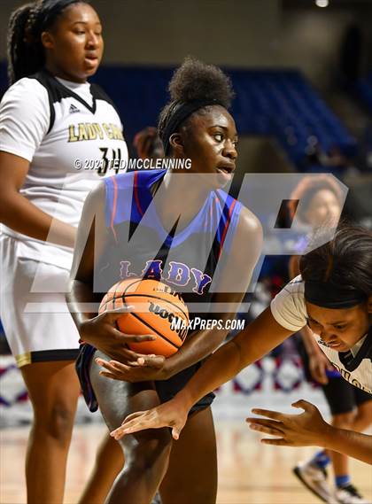 Thumbnail 3 in Jonesboro vs. West Memphis (AAA 5A Final) photogallery.