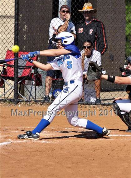 Thumbnail 2 in Seymour vs. Unicoi County photogallery.
