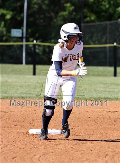 Thumbnail 2 in Seymour vs. Unicoi County photogallery.