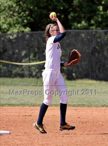 Thumbnail 2 in Seymour vs. Unicoi County photogallery.