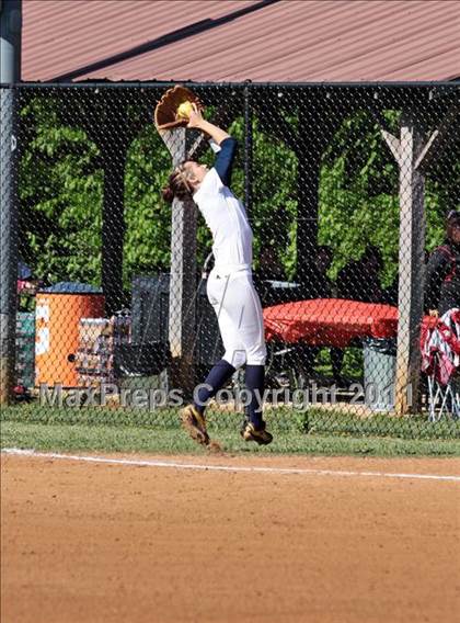 Thumbnail 3 in Seymour vs. Unicoi County photogallery.