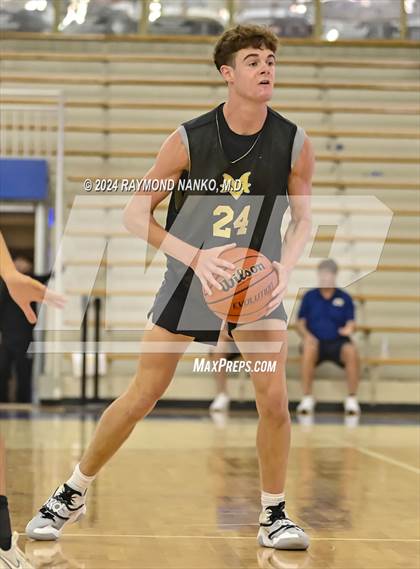 Thumbnail 1 in Mt. Vernon vs Zionsville (IBCA / IHSAA Showcase) photogallery.