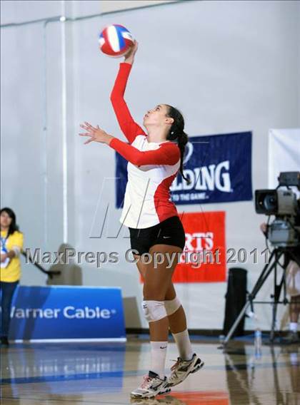 Thumbnail 2 in Albany vs. Cathedral Catholic (CIF State D3 Final) photogallery.