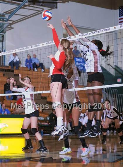 Thumbnail 3 in Albany vs. Cathedral Catholic (CIF State D3 Final) photogallery.