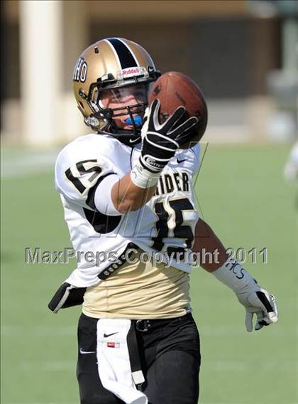 Thumbnail 3 in Ryan vs. Rider (4A Division 1 Region 1 Quarterfinals) photogallery.