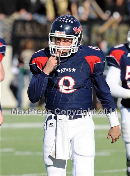 Thumbnail 2 in Ryan vs. Rider (4A Division 1 Region 1 Quarterfinals) photogallery.