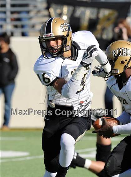 Thumbnail 3 in Ryan vs. Rider (4A Division 1 Region 1 Quarterfinals) photogallery.