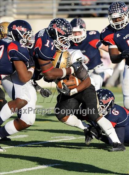 Thumbnail 2 in Ryan vs. Rider (4A Division 1 Region 1 Quarterfinals) photogallery.