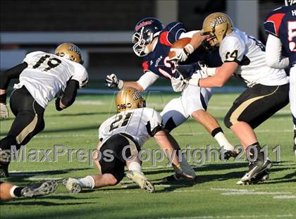 Thumbnail 3 in Ryan vs. Rider (4A Division 1 Region 1 Quarterfinals) photogallery.