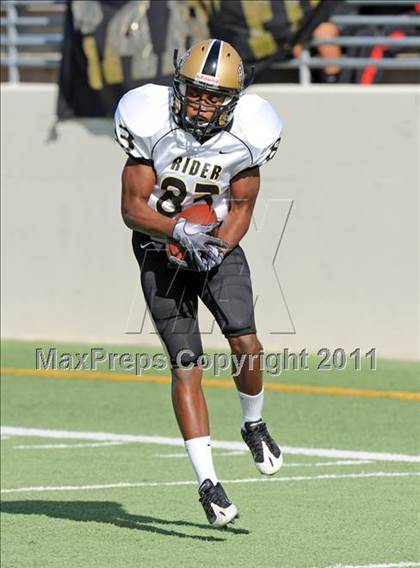 Thumbnail 2 in Ryan vs. Rider (4A Division 1 Region 1 Quarterfinals) photogallery.