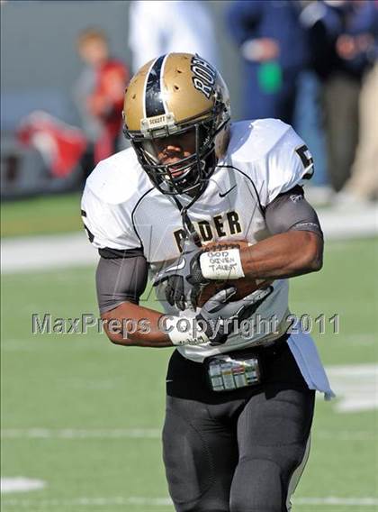 Thumbnail 1 in Ryan vs. Rider (4A Division 1 Region 1 Quarterfinals) photogallery.