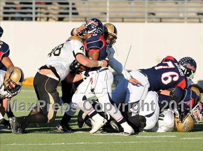 Thumbnail 1 in Ryan vs. Rider (4A Division 1 Region 1 Quarterfinals) photogallery.